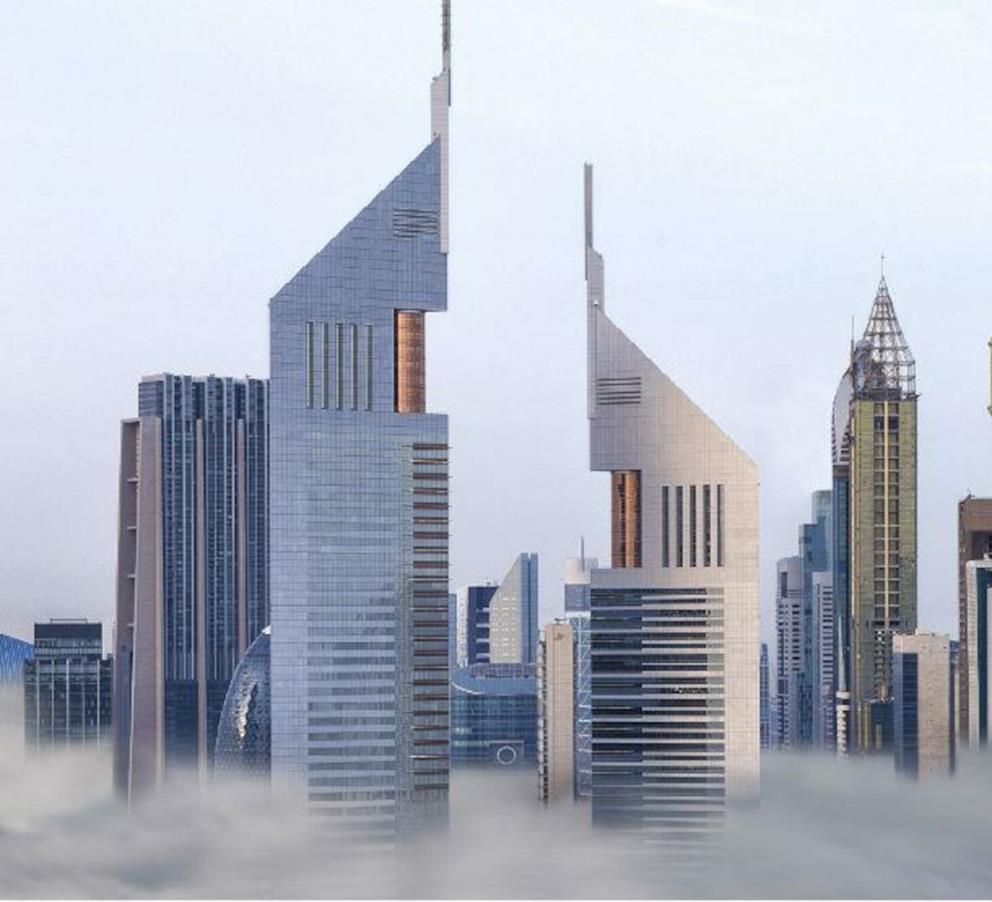 Jumeriah Emirates Towers Dubaj